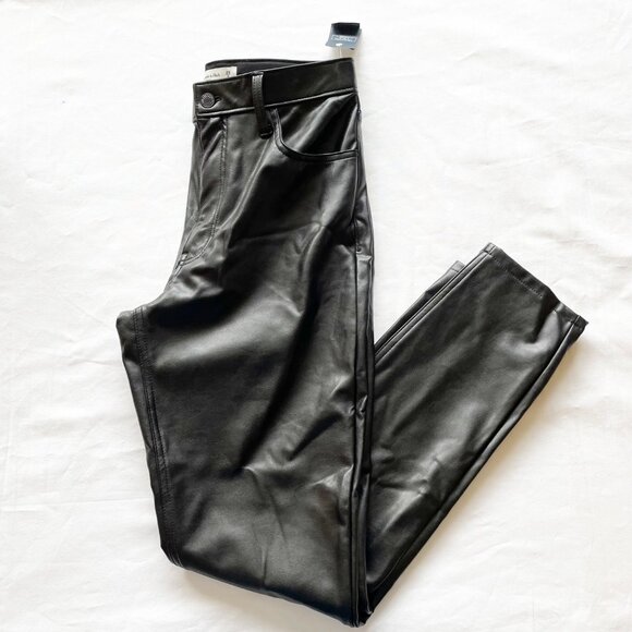 Abercrombie & Fitch Pants - NEW Women’s / Teen’s Abercrombie & Fitch Black Faux Leather Pants size 29 Long